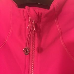 LULULEMON gorgeous hot pink jacket!!!